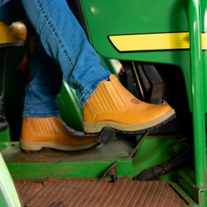 Bota Escovada Injetada 761